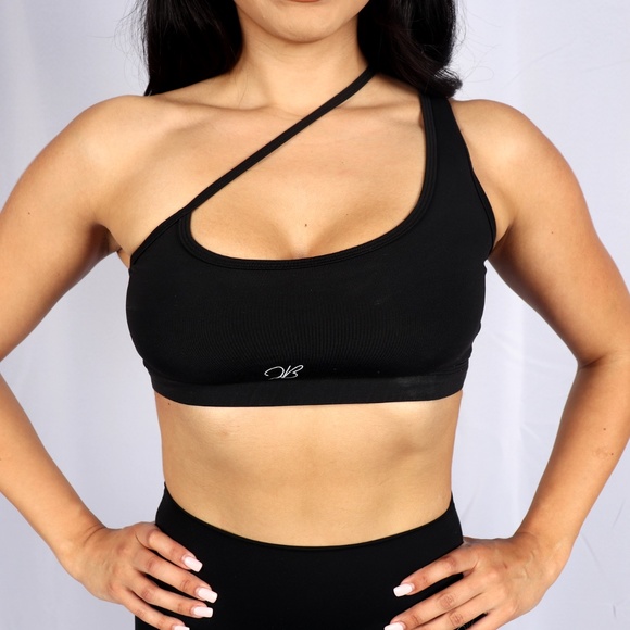 Active Set - Picture 1 of 3